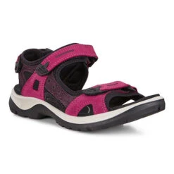 Ecco Offroad (Yucatan) Womens Sandals [069563] -Simplyfeet Store 069563 51760 main off road womens sangria