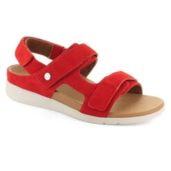 Strive Aruba 14 Strive Aruba -Simplyfeet Store aruba scarlet angled 1 6