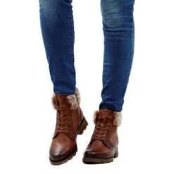 Caprice Kelli Warm Boot -Simplyfeet Store caprice kelli cognac lifestyle wo 9 26224 41 303 mo1