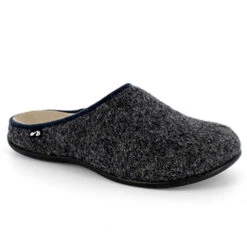 Strive Copenhagen -Simplyfeet Store copenhagen dark grey angled 3