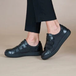 DB Shoes Rosalind 5 DB Shoes Rosalind -Simplyfeet Store db shoes rosalind black 004 1