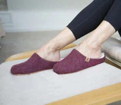 Hush Puppies Good Slipper -Simplyfeet Store hush puppies the good slipper burgundy stoneyend 4 4