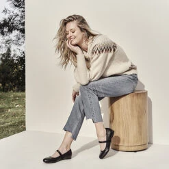 Vionic Jewel Joseline Mary Jane -Simplyfeet Store joseline i6605l1001 black 3803 lifestyle