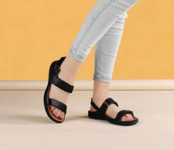 Strive Kona -Simplyfeet Store kona black 1