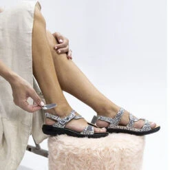 Revere Miami Emerald -Simplyfeet Store miami silver safari lifestyle 12.2 5