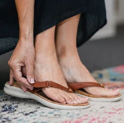 Revere Napoli -Simplyfeet Store napoli cognac lifestyle 4 5