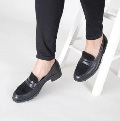 Strive Seville -Simplyfeet Store strive seville black 06 1