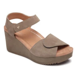 Vionic Hoola Astrid II 8 Vionic Hoola Astrid II -Simplyfeet Store vionic hoolaastridii darktaupe